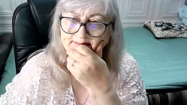 LolkaAlyss online show from December 21, 2025, 3:02 am