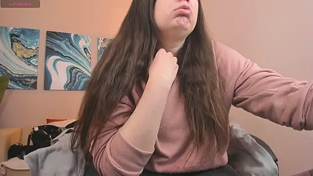 Snapshot of BattyMoll chatting on February 26, 2025, 3:30 pm BattyMoll online show from February 26, 2025, 3:30 pm