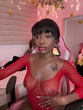 Snapshot of Vane_Rossee chatting on March 5, 2026, 11:23 pm Vane Rossee online show from March 5, 2026, 11:23 pm
