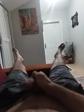 Snapshot of Aykut1990 chatting on November 12, 2025, 4:07 pm Aykut1990 online show from November 12, 2025, 4:07 pm