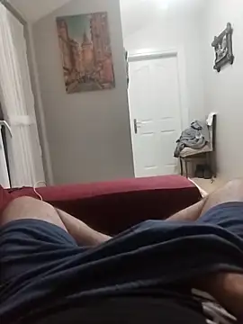 Snapshot of Aykut1990 chatting on January 5, 2026, 9:18 pm Aykut1990 online show from January 5, 2026, 9:18 pm