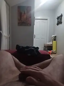 Snapshot of Aykut1990 chatting on February 13, 2026, 9:00 pm Aykut1990 online show from February 13, 2026, 9:00 pm