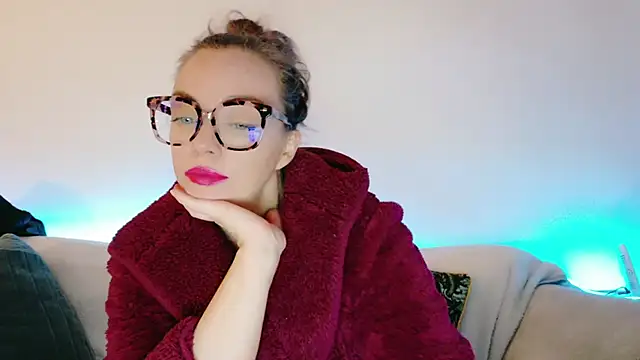 Snapshot of FemDom_RubyKnightXXO chatting on February 2, 2025, 12:09 am FemDom RubyKnightXXO online show from February 2, 2025, 12:09 am