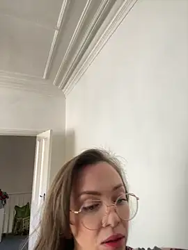 Snapshot of FemDom_RubyKnightXXO chatting on October 5, 2025, 9:29 am FemDom RubyKnightXXO online show from October 5, 2025, 9:29 am