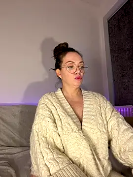 Snapshot of FemDom_RubyKnightXXO chatting on November 30, 2025, 4:11 pm FemDom RubyKnightXXO online show from November 30, 2025, 4:11 pm