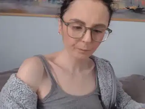 cleophee online show from March 1, 2025, 11:50 am