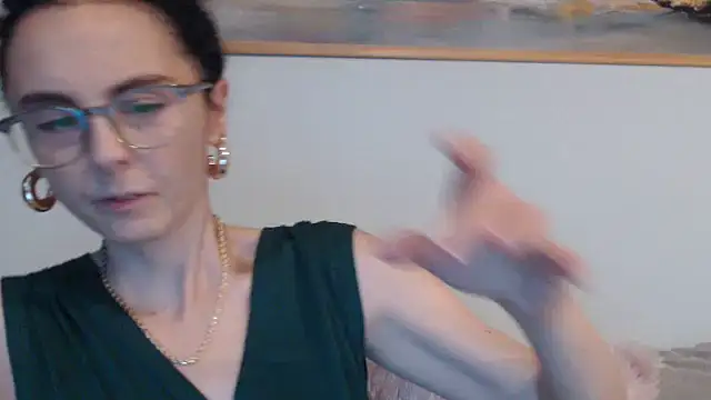 cleophee online show from October 1, 2025, 5:57 am