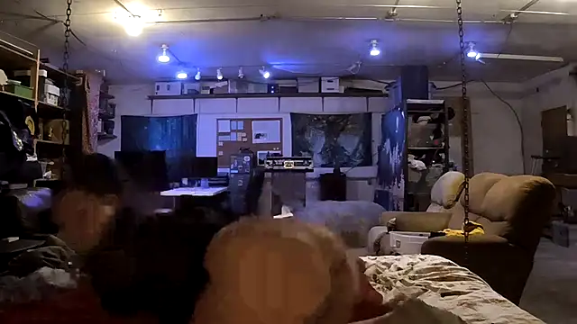 Snapshot of Mostlikely2suckseed88 chatting on September 17, 2025, 7:21 am Mostlikely2suckseed88 online show from September 17, 2025, 7:21 am