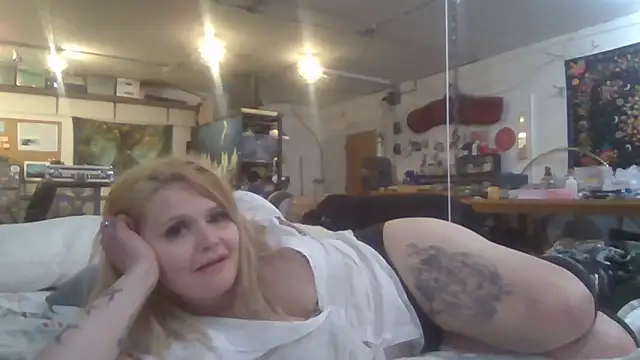 Snapshot of Mostlikely2suckseed88 chatting on February 11, 2026, 9:53 pm Mostlikely2suckseed88 online show from February 11, 2026, 9:53 pm