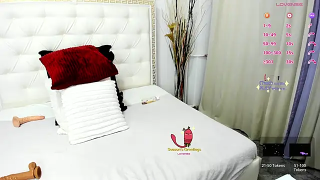 LeylaCum online show from March 13, 2025, 9:43 am