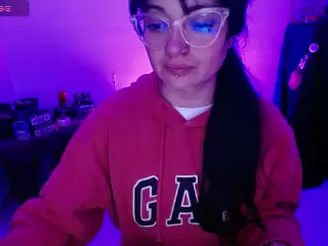 Snapshot of Alexa-Sweet69 chatting on December 11, 2024, 1:05 am Alexa-Sweet69 online show from December 11, 2024, 1:05 am