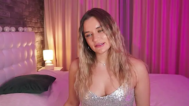 Snapshot of starrydoll chatting on February 4, 2025, 3:57 pm starrydoll online show from February 4, 2025, 3:57 pm