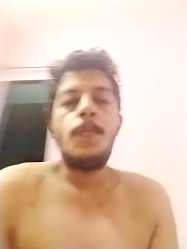 dzboy1994 online show from November 19, 2025, 4:18 pm