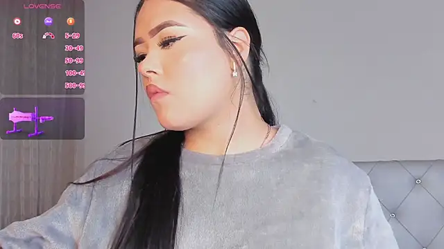 Snapshot of sophy_champagne chatting on March 7, 2025, 2:12 pm sophy champagne online show from March 7, 2025, 2:12 pm