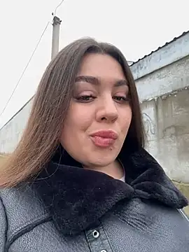 Snapshot of Sara_Slow chatting on January 24, 2025, 10:32 am Sara Slow online show from January 24, 2025, 10:32 am