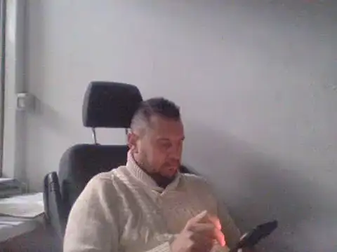 Snapshot of rabyto2 chatting on January 1, 2025, 10:21 am rabyto2 online show from January 1, 2025, 10:21 am