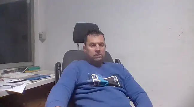 Snapshot of rabyto2 chatting on March 2, 2025, 4:42 pm rabyto2 online show from March 2, 2025, 4:42 pm