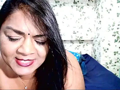 Snapshot of IndianDelia chatting on March 13, 2025, 9:43 am IndianDelia online show from March 13, 2025, 9:43 am