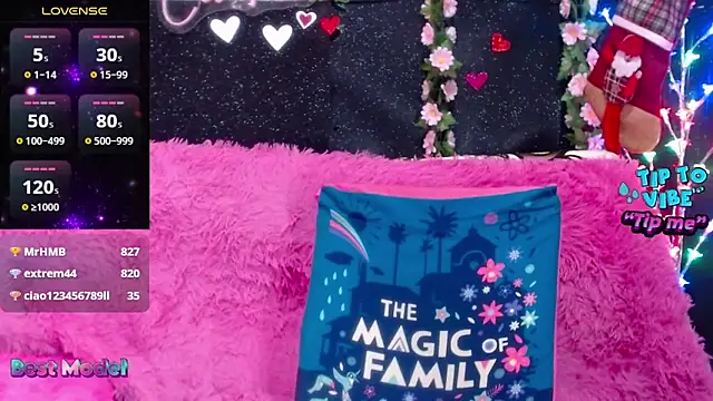 CiaraaSweet online show from December 28, 2024, 4:41 pm