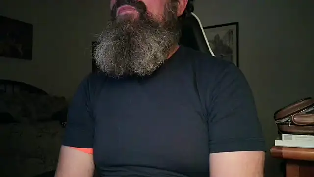 Snapshot of usdirtymikee9 chatting on January 23, 2025, 2:44 am usdirtymikee9 online show from January 23, 2025, 2:44 am