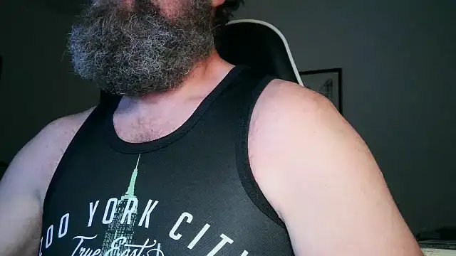 Snapshot of usdirtymikee9 chatting on October 6, 2025, 1:25 am usdirtymikee9 online show from October 6, 2025, 1:25 am