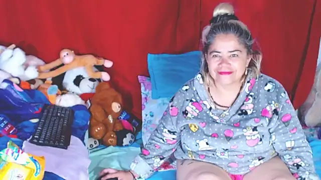 estrellita fugaz16x online show from October 16, 2025, 2:56 am