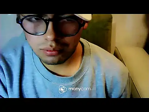 Snapshot of ernestotb20 chatting on July 24, 2026, 2:53 am ernestotb20 online show from July 24, 2026, 2:53 am