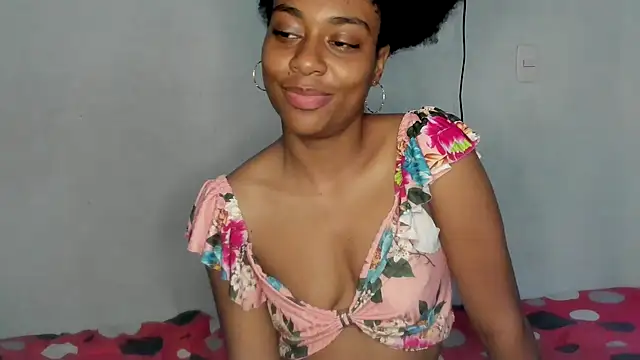 Snapshot of thaimy_ chatting on September 21, 2025, 3:57 pm thaimy online show from September 21, 2025, 3:57 pm