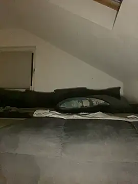 Vlad200472 online show from March 1, 2025, 9:37 pm