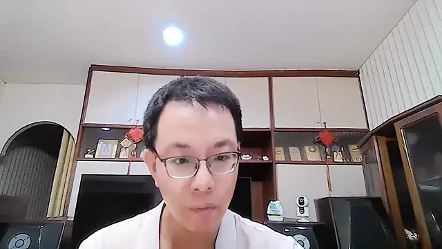 Snapshot of poter77112 chatting on July 16, 2026, 4:35 pm poter77112 online show from July 16, 2026, 4:35 pm