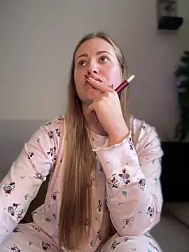 AlisaWhite online show from December 24, 2024, 11:28 am