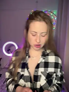 AlisaWhite online show from March 7, 2025, 6:54 pm