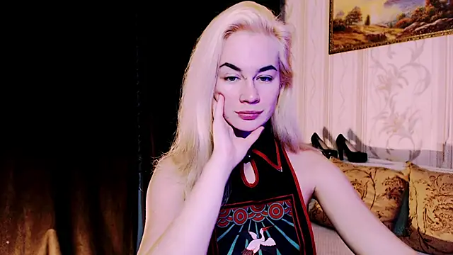 xxxcharismaaa online show from November 13, 2025, 4:06 pm