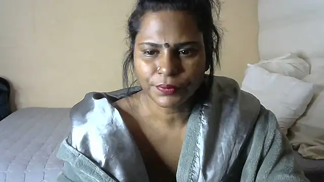 sunshinelady  online show from July 13, 2026, 7:22 am