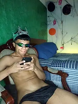 Snapshot of pinedasex777 chatting on October 17, 2025, 10:23 pm pinedasex777 online show from October 17, 2025, 10:23 pm