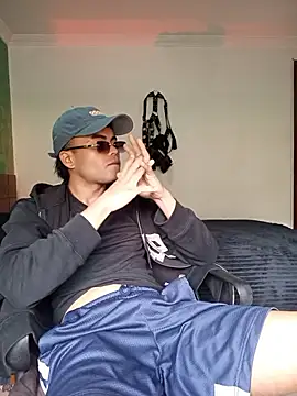 Snapshot of pinedasex777 chatting on November 6, 2025, 4:08 pm pinedasex777 online show from November 6, 2025, 4:08 pm