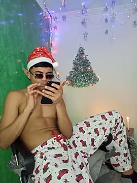 Snapshot of pinedasex777 chatting on December 20, 2025, 12:56 pm pinedasex777 online show from December 20, 2025, 12:56 pm