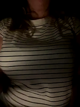 CravingControl online show from October 31, 2025, 4:02 am