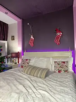 Snapshot of HotMilfMargo chatting on December 18, 2024, 2:38 pm HotMilfMargo online show from December 18, 2024, 2:38 pm