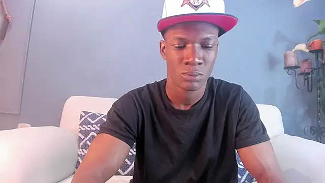 Snapshot of martin_killer chatting on February 25, 2025, 1:20 am martin killer online show from February 25, 2025, 1:20 am
