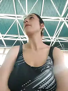 Snapshot of JoLeNe27 chatting on March 8, 2025, 12:30 pm JoLeNe27 online show from March 8, 2025, 12:30 pm