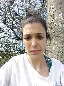 Snapshot of JoLeNe27 chatting on March 13, 2025, 10:57 am JoLeNe27 online show from March 13, 2025, 10:57 am