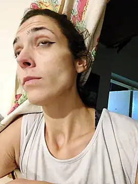 Snapshot of JoLeNe27 chatting on October 6, 2025, 4:59 pm JoLeNe27 online show from October 6, 2025, 4:59 pm