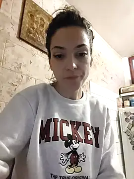 Snapshot of JoLeNe27 chatting on October 26, 2025, 5:35 am JoLeNe27 online show from October 26, 2025, 5:35 am