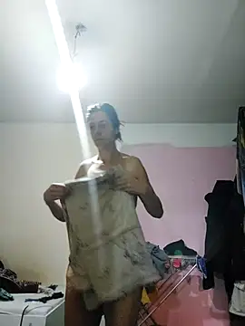 Snapshot of JoLeNe27 chatting on November 3, 2025, 4:36 am JoLeNe27 online show from November 3, 2025, 4:36 am