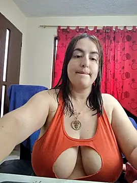 Snapshot of rosahills chatting on November 23, 2025, 8:41 pm rosahills online show from November 23, 2025, 8:41 pm