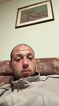 Snapshot of Flakka95 chatting on November 22, 2025, 4:28 pm Flakka95 online show from November 22, 2025, 4:28 pm