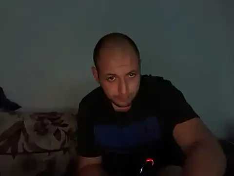 Snapshot of Flakka95 chatting on December 18, 2025, 4:13 pm Flakka95 online show from December 18, 2025, 4:13 pm