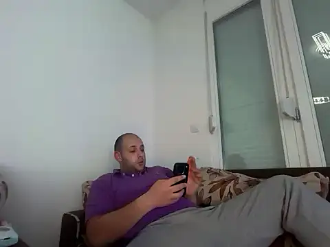 Snapshot of Flakka95 chatting on February 1, 2026, 5:17 am Flakka95 online show from February 1, 2026, 5:17 am