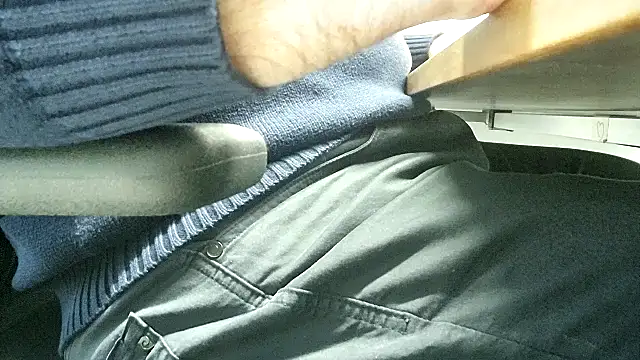 Snapshot of 69bezfleku chatting on February 11, 2026, 7:13 am 69bezfleku online show from February 11, 2026, 7:13 am